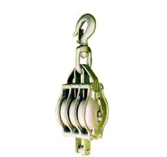 Triple Steel Block with Swivel Hook, Hemp Rope